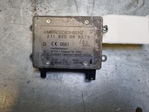 Usados Amplificador de antena Mercedes R (W251) 3.0 320 CDI 24V 4-Matic Precio € 20,00 Norma de margen ofrecido por Poolman autodemontage