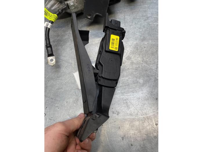 Begagnade Gaspedalsensor Hyundai Nexo I FCEV FWD Pris € 40,00 Marginaltabell erbjuds av Poolman autodemontage
