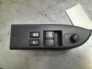 Gebrauchte Elektrisches Fenster Schalter Suzuki Grand Vitara II (JT) 1.6 16V Preis € 20,00 Margenregelung angeboten von Poolman autodemontage