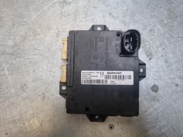 Usagé Ordinateur divers Renault Trafic (1FL/2FL/3FL/4FL) 1.6 dCi 90 Prix € 90,75 Prix TTC proposé par Poolman autodemontage