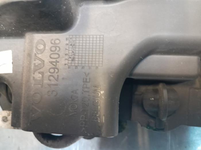 Cooling set Volvo V40 1.6 T4 GTDi 16V AWD 31319166