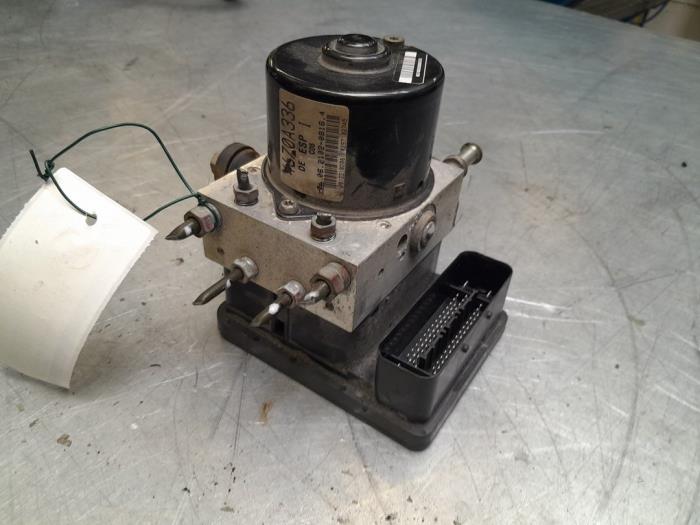 Gebrauchte ABS Pumpe Mitsubishi Outlander (CW) 2.0 DI-D 16V 4x4 Preis € 100,00 Margenregelung angeboten von Poolman autodemontage