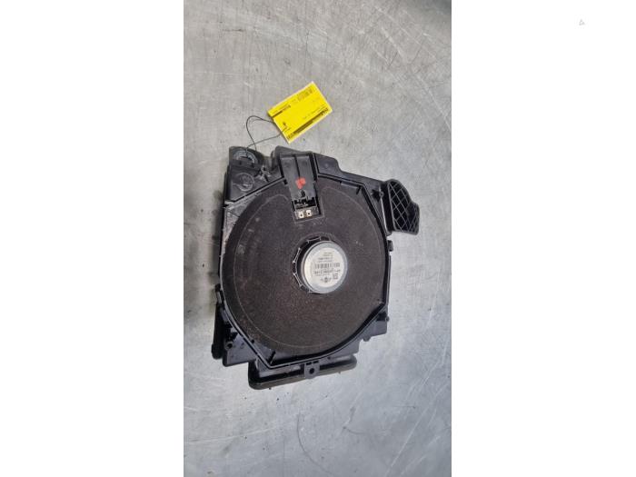 Gebrauchte Subwoofer Mini Countryman (R60) 1.6 16V Cooper S Preis € 30,00 Margenregelung angeboten von Poolman autodemontage