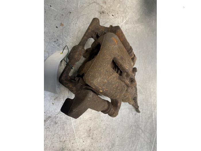 Rear brake calliper, left from a Audi A6 Avant (C6) 2.7 TDI V6 24V Quattro 2007