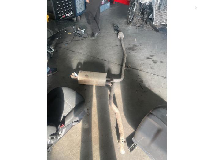 Exhaust (complete) from a Citroën Jumpy (G9) 2.0 HDI 120 16V 2008