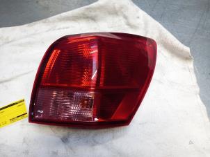 Used Taillight, right Nissan Qashqai (J10) 2.0 16V 4x4 Price € 30,00 Margin scheme offered by Poolman autodemontage