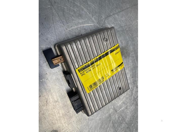 Używane Modul Bluetooth Opel Astra J (PC6/PD6/PE6/PF6) 1.4 Turbo 16V Cena € 30,00 Procedura marży oferowane przez Poolman autodemontage