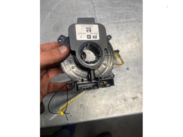 Ressort tournant airbag d'un Opel Astra J (PC6/PD6/PE6/PF6) 1.4 Turbo 16V 2011