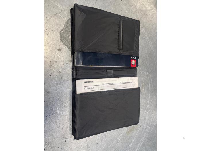 Używane Instrukcja Alfa Romeo MiTo (955) 1.3 JTDm 16V Eco Cena € 20,00 Procedura marży oferowane przez Poolman autodemontage