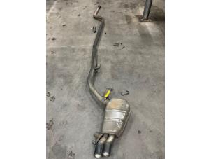 Used Exhaust rear silencer BMW 5 serie (F10) 520d 16V Price € 100,00 Margin scheme offered by Poolman autodemontage