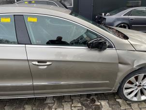 Used Front door 4-door, right Volkswagen Passat CC (357) 2.0 TSI 16V Price € 250,00 Margin scheme offered by Poolman autodemontage
