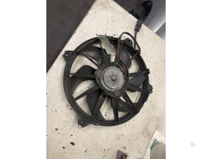 Used Cooling fans Peugeot Expert (G9) 2.0 HDiF 16V 130 Price € 30,00 Margin scheme offered by Poolman autodemontage