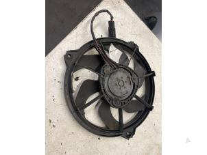 Used Cooling fans Peugeot Expert (G9) 2.0 HDiF 16V 130 Price € 30,00 Margin scheme offered by Poolman autodemontage
