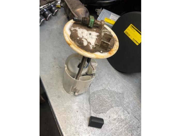 Usagé Pompe à carburant Mitsubishi ASX 1.6 MIVEC 16V Prix € 50,00 Règlement à la marge proposé par Poolman autodemontage