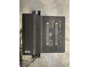 Modul gateway z Audi A8 (D3) 4.0 TDI V8 32V Lang Quattro 2003