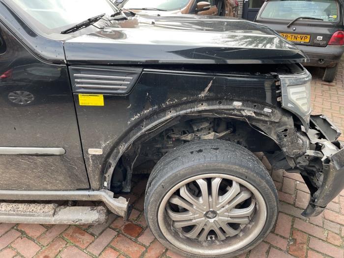 Używane Blotnik prawy przód Dodge Nitro 2.8 CRD 16V 4x2 Cena € 75,00 Procedura marży oferowane przez Poolman autodemontage