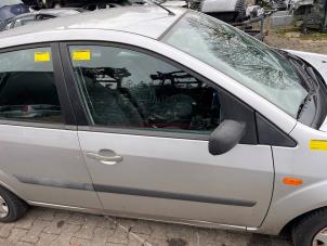 Usagé Porte avant droite Ford Fiesta 5 (JD/JH) 1.3 Prix € 50,00 Règlement à la marge proposé par Poolman autodemontage