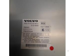 Usagé Amplificateur radio Volvo XC60 I (DZ) 2.4 D5 20V AWD Prix € 40,00 Règlement à la marge proposé par Poolman autodemontage