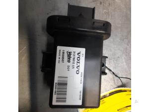 Usagé Ordinateur éclairage Volvo XC60 I (DZ) 2.4 D5 20V AWD Prix € 30,00 Règlement à la marge proposé par Poolman autodemontage