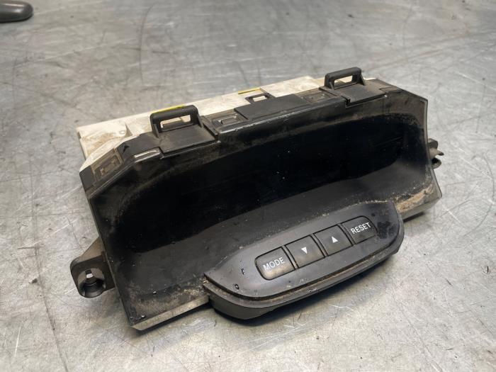 Begagnade Innerdisplay Toyota Land Cruiser (J12) 3.0 D-4D 16V Pris € 75,00 Marginaltabell erbjuds av Poolman autodemontage