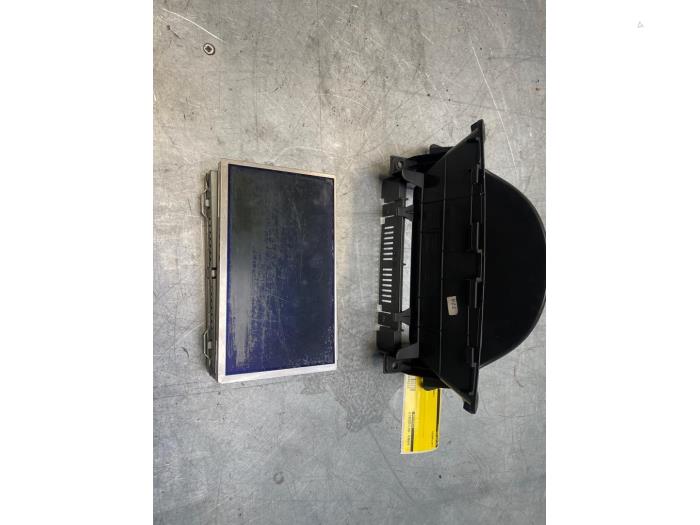 edf20491-c695-4a97-aec3- 