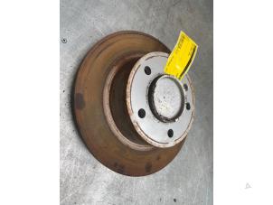Used Rear wheel bearing Opel Movano (4A1; 4A2; 4B2; 4B3; 4C2; 4C3) 2.5 CDTI 16V DPF Price € 40,00 Margin scheme offered by Poolman autodemontage