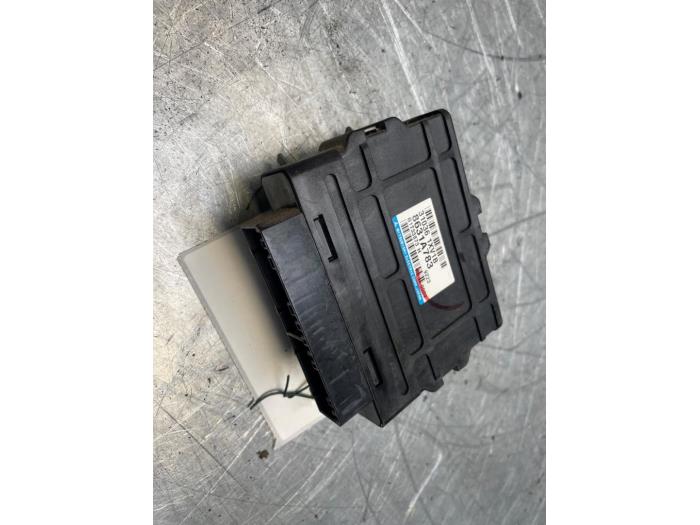 Used Automatic gearbox computer Citroen C-Crosser 2.4 16V Price € 50,00 Margin scheme offered by Poolman autodemontage