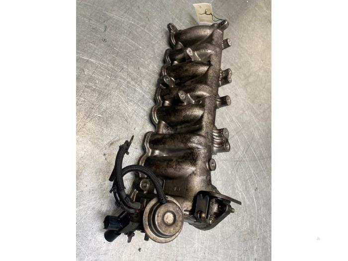 Vortex valve from a Toyota Land Cruiser (J12) 3.0 D-4D 16V 2006