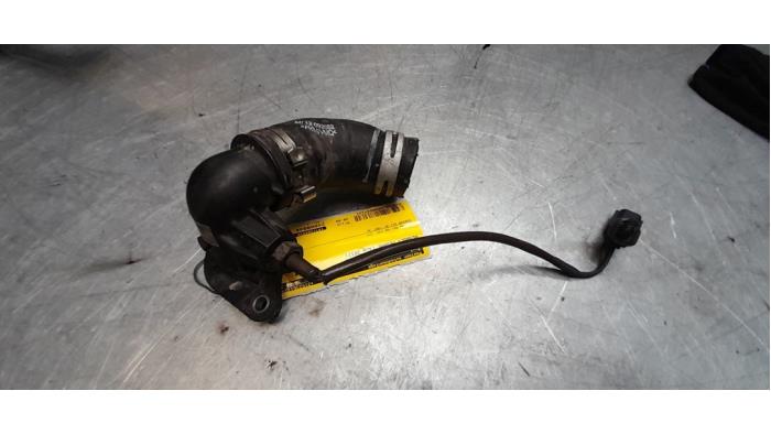 Used Engine temperature sensor Renault Megane III Grandtour (KZ) 1.5 dCi 110 Price € 20,00 Margin scheme offered by Poolman autodemontage