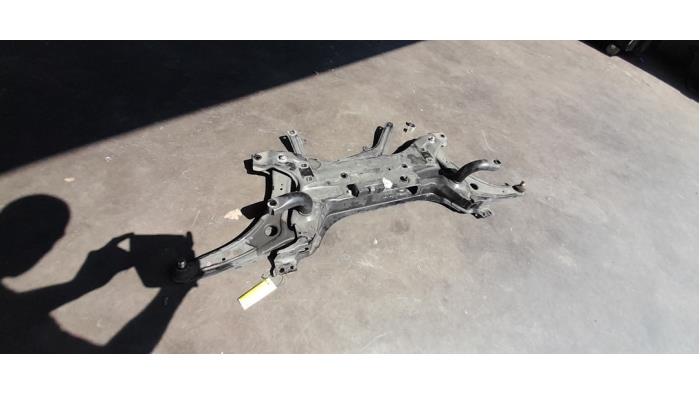Usados Subchasis Mitsubishi Eclipse Cross (GK/GL) 1.5 Turbo 16V 2WD Precio € 100,00 Norma de margen ofrecido por Poolman autodemontage