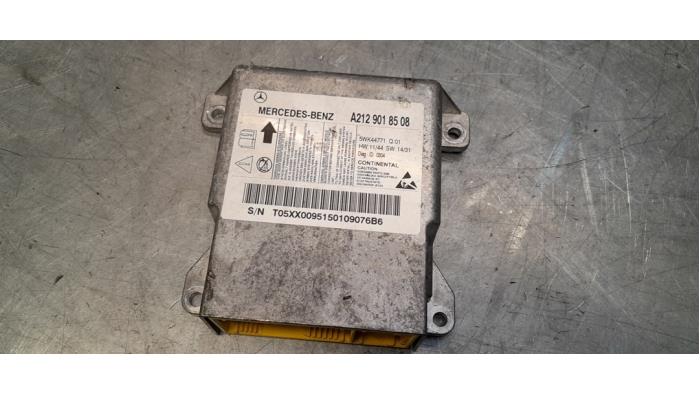 Begagnade Airbagmodul Mercedes E Estate (S212) E-350 CDI BlueTEC 3.0 V6 24V 4-Matic Pris € 50,00 Marginaltabell erbjuds av Poolman autodemontage