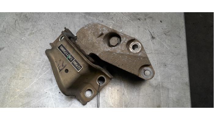 Gebrauchte Motorlager Peugeot Boxer (U9) 2.2 HDi 150 Preis € 36,30 Mit Mehrwertsteuer angeboten von Poolman autodemontage