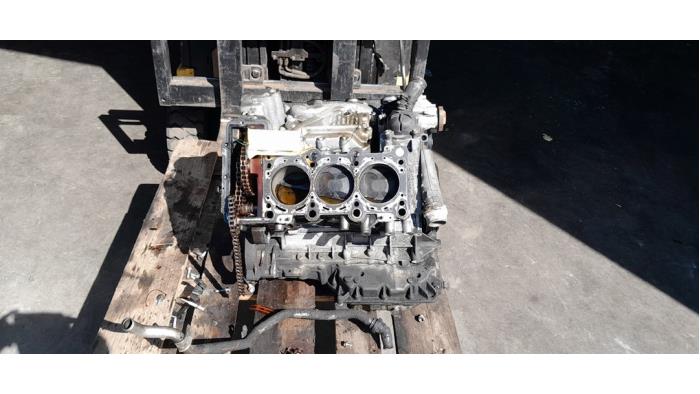 Used Engine crankcase Audi A6 (C6) 2.4 V6 24V Price € 250,00 Margin scheme offered by Poolman autodemontage