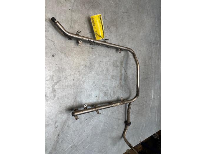 Usagé Système d'injection Mercedes E (W211) 5.0 E-500 V8 24V Prix € 30,00 Règlement à la marge proposé par Poolman autodemontage
