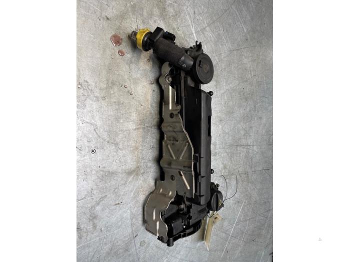 Gebrauchte Ventildeckel Peugeot 308 SW (L4/L9/LC/LJ/LR) 2.0 BlueHDi 150 16V Preis € 30,00 Margenregelung angeboten von Poolman autodemontage