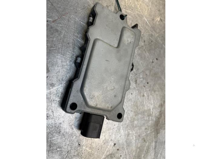 Begagnade Sensor (övriga) Mercedes S (W221) 3.5 S-350 24V Pris € 30,00 Marginaltabell erbjuds av Poolman autodemontage