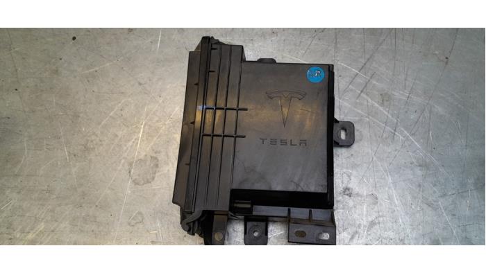 Body control computer Tesla Model X 100X - 103317401F
