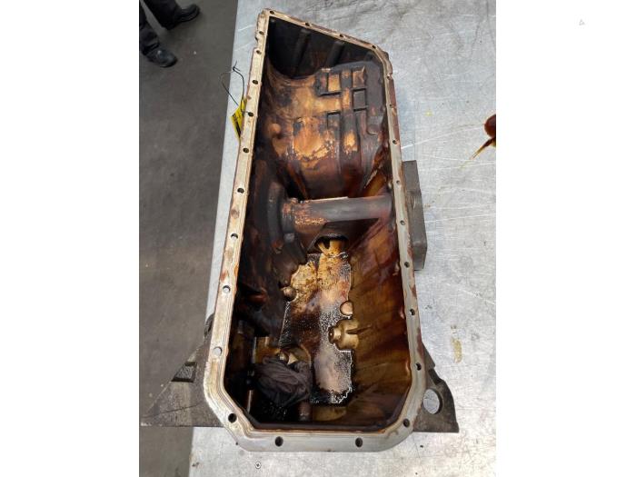 Usagé Couvercle carter BMW X5 (E53) 3.0 24V Prix € 50,00 Règlement à la marge proposé par Poolman autodemontage