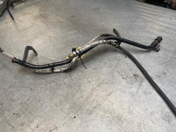 Gebrauchte Öl Füllrohr Jeep Grand Cherokee (WK/WK2) 3.0 CRD V6 24V Preis € 40,00 Margenregelung angeboten von Poolman autodemontage