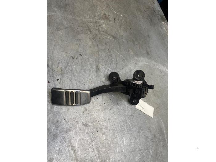 Begagnade Gaspedalsensor Ford Usa Mustang VI Fastback 5.0 GT Ti-VCT V8 32V Pris € 50,00 Marginaltabell erbjuds av Poolman autodemontage