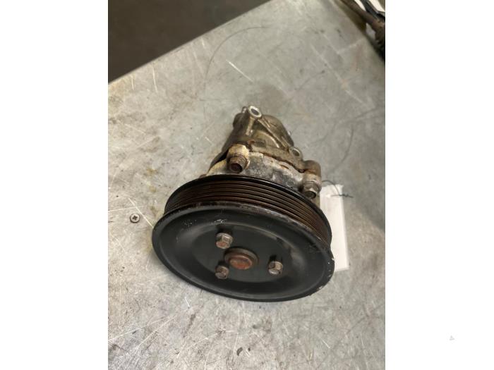 Begagnade Vattenpump Mitsubishi Lancer Sports Sedan (CY/CZ) 1.8 MIVEC 16V Pris € 40,00 Marginaltabell erbjuds av Poolman autodemontage