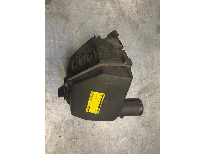 Gebrauchte Luftfiltergehäuse Volvo XC70 (BZ) 3.2 24V AWD Preis € 30,00 Margenregelung angeboten von Poolman autodemontage