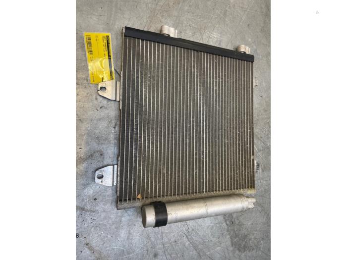 Gebrauchte Klima Kondensor Peugeot 107 1.0 12V Preis € 40,00 Margenregelung angeboten von Poolman autodemontage