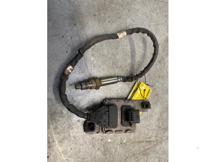 Begagnade NOx-sensor Volkswagen Passat Variant (3G5) 2.0 TDI 16V 190 4Motion Pris € 75,00 Marginaltabell erbjuds av Poolman autodemontage