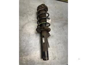 Used Front shock absorber rod, right Volkswagen Sharan (7N) 1.4 TSI 16V Price € 40,00 Margin scheme offered by Poolman autodemontage