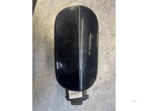 Used Tank cap cover Audi A8 (D4) 3.0 TDI V6 24V Quattro Price € 20,00 Margin scheme offered by Poolman autodemontage