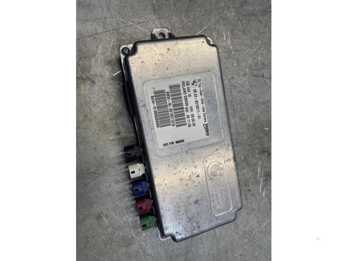 Używane Modul kamery BMW 7 serie (F01/02/03/04) 750i,Li,LiS V8 32V Cena € 99,00 Procedura marży oferowane przez Poolman autodemontage