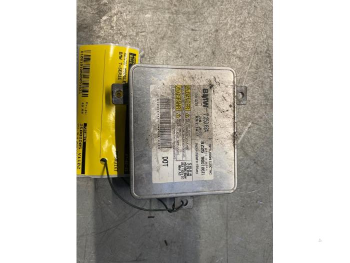 Używane Modul ksenonowy BMW 7 serie (F01/02/03/04) 750i,Li,LiS V8 32V Cena € 40,00 Procedura marży oferowane przez Poolman autodemontage