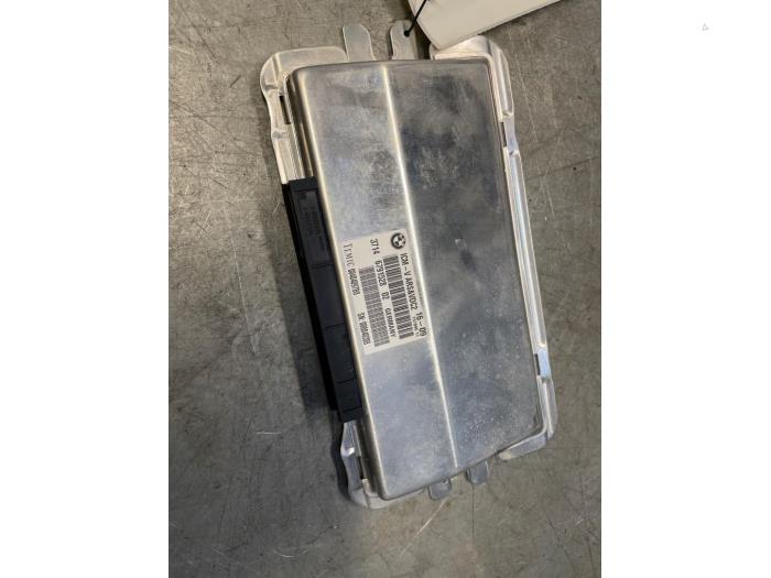 Używane Modul (rózne) BMW 7 serie (F01/02/03/04) 750i,Li,LiS V8 32V Cena € 75,00 Procedura marży oferowane przez Poolman autodemontage