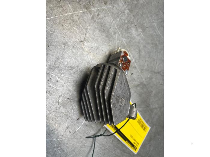 Używane Lampa LED BMW 5 serie (F10) 535i 24V TwinPower Turbo Cena € 20,00 Procedura marży oferowane przez Poolman autodemontage